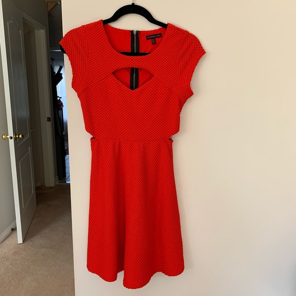 ๐ Material Girl Red Cutout Dress - Picture 2 of 5